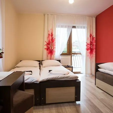 Πανσιόν Budzowy Dworek *